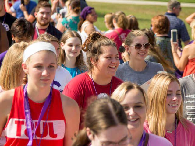 SBU students in Welcome Week processional